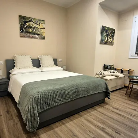 Olivemare Bed & Breakfast *