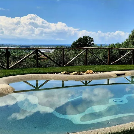 Olivemare Bed & Breakfast *
